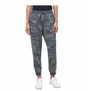 NWT Splendid Womens Camo Lakeside Joggers